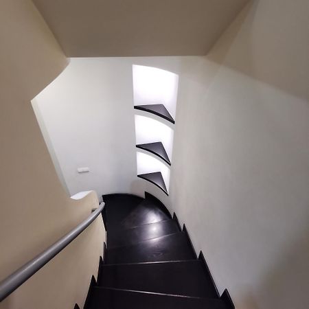 Big Apartment In Rivne Center エクステリア 写真