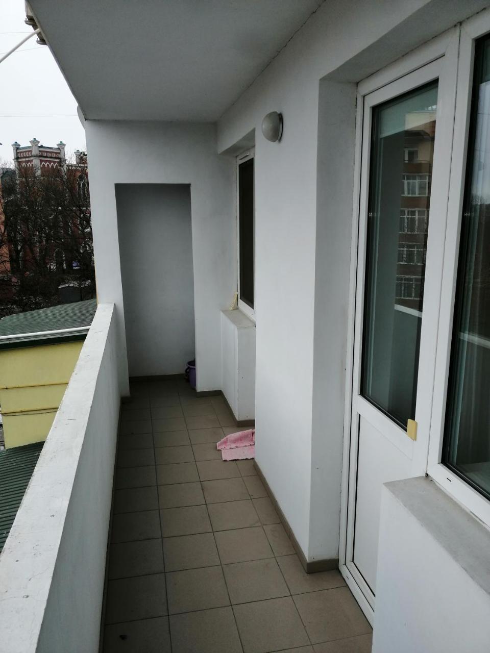 Big Apartment In Rivne Center エクステリア 写真